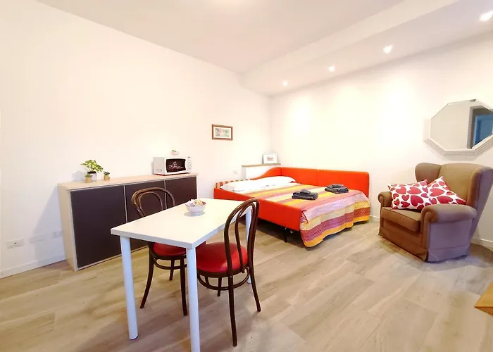 La Casa Del Barcaiolo * Мальграте