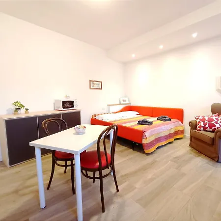 La Casa Del Barcaiolo * Malgrate